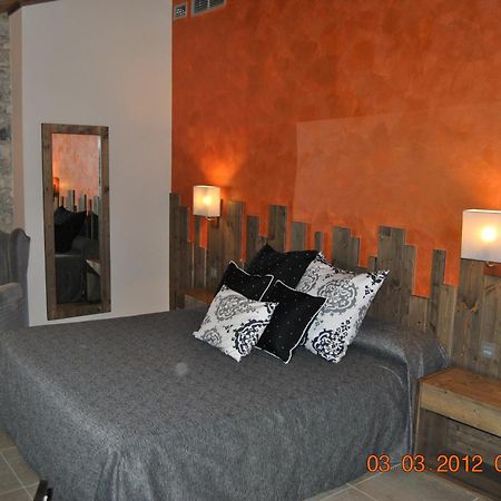 Santa Barbara Hotel Sant Corneli Exterior photo